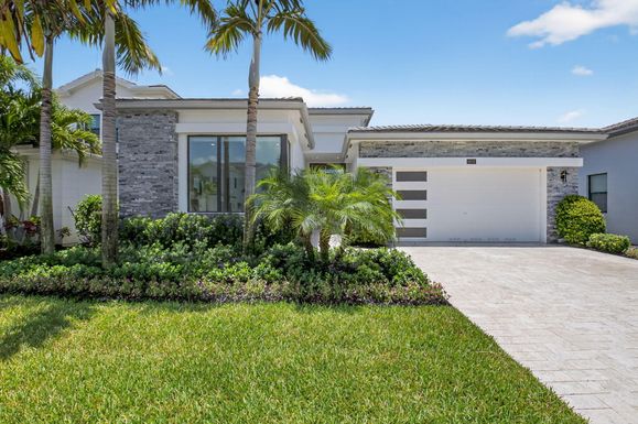 9072 Benedetta, Boca Raton, FL 33496