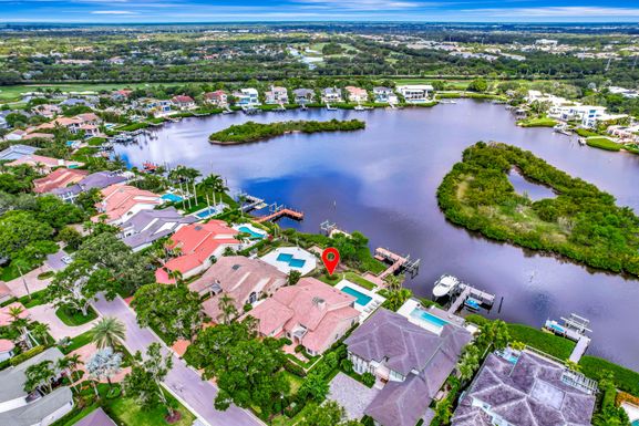 114 Victory, Jupiter, FL 33477