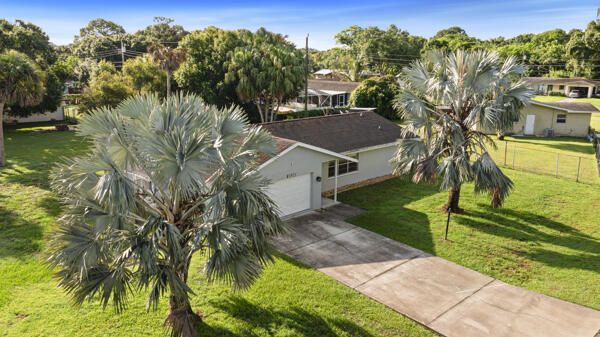 1830 Well, Fort Pierce, FL 34945