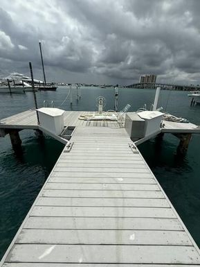 206 Lake, Palm Beach Shores, FL 33404