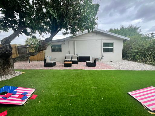 2730 Lake, West Palm Beach, FL 33405