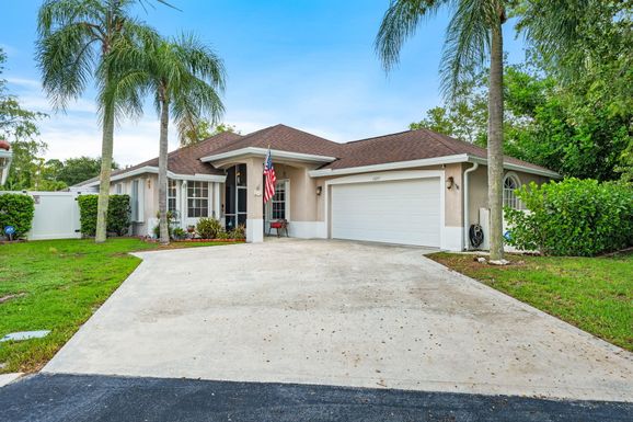 13277 Opal, Wellington, FL 33414