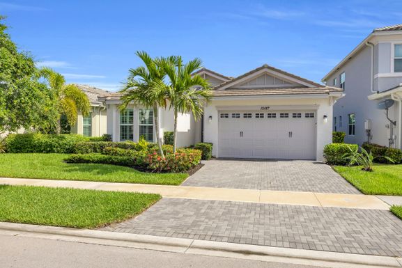 15187 Goldfinch, Westlake, FL 33470