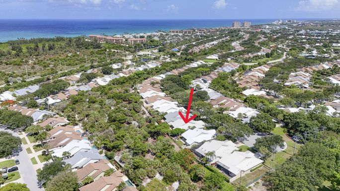 335 Ridge, Jupiter, FL 33477