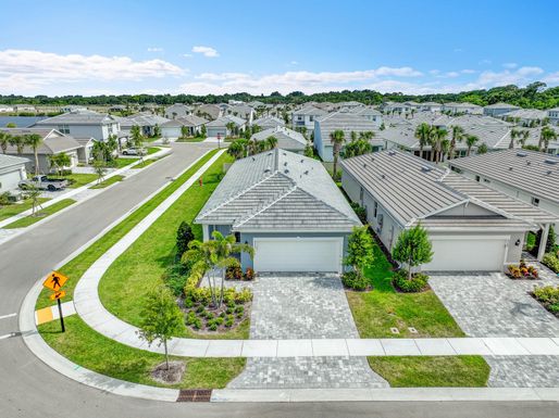 4572 Nautilus, Vero Beach, FL 32967