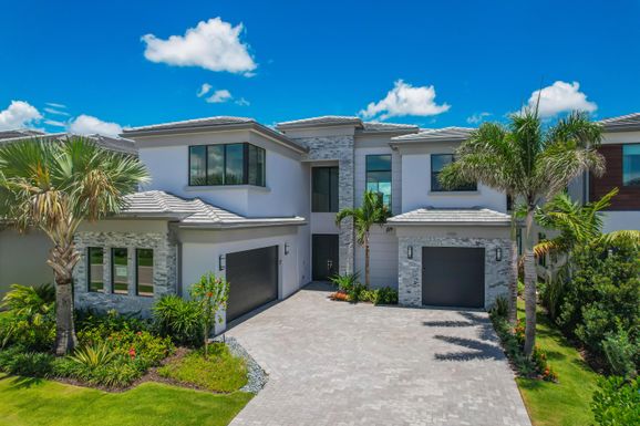 9451 Riverside Park, Boca Raton, FL 33434
