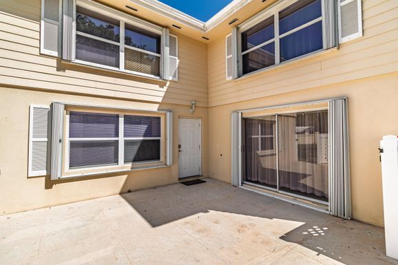 8129 Sedgewick, Lake Clarke Shores, FL 33406