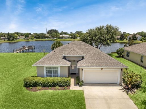 5905 Orangewood, Vero Beach, FL 32967