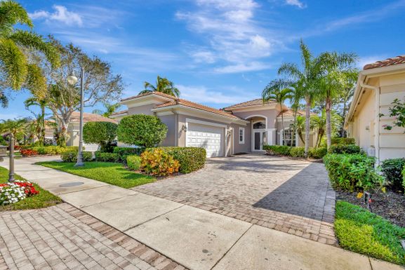 128 Esperanza, Palm Beach Gardens, FL 33418