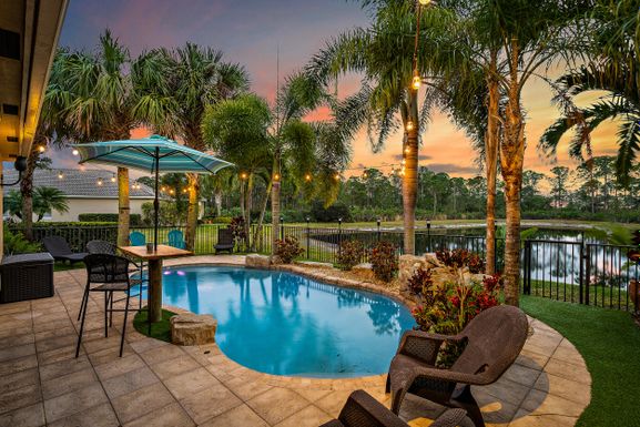 6126 Split Oak, Hobe Sound, FL 33455