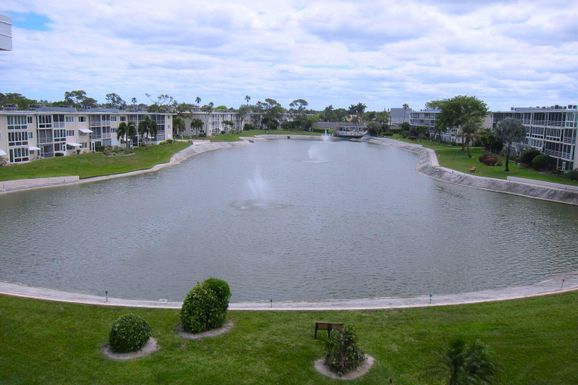 2728 Garden, Lake Worth, FL 33461
