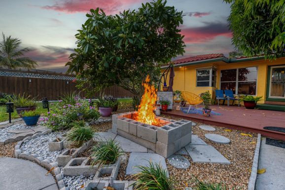 1802 Lake Osborne, Lake Worth Beach, FL 33461