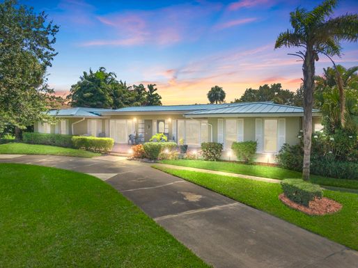 2715 Indian River, Fort Pierce, FL 34950