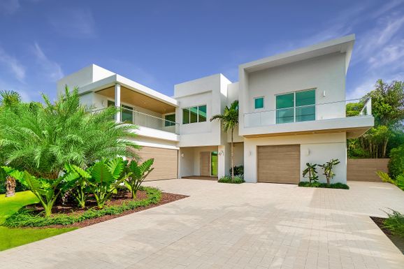 471 9th, Boca Raton, FL 33432