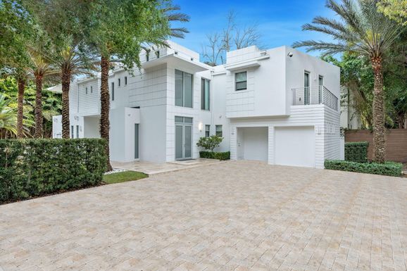 3917 Le Jeune, Miami, FL 33146