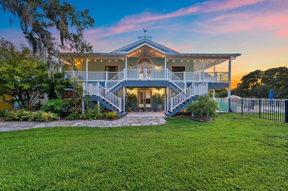 3327 Bessey Creek, Palm City, FL 34990