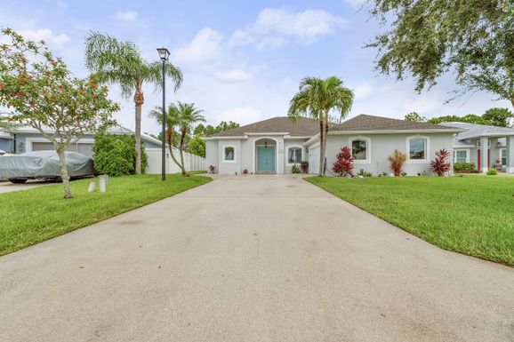 479 Sunflower, Jensen Beach, FL 34957