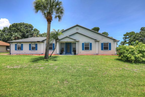 126 Hinchman, Sebastian, FL 32958