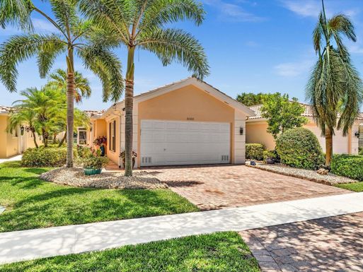 8068 Montserrat, Wellington, FL 33414