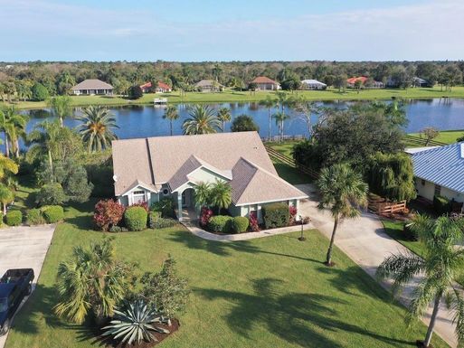 1517 Eagles, Sebastian, FL 32958