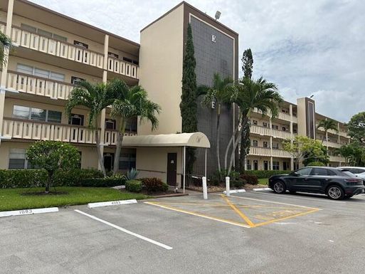 4093 Wolverton, Boca Raton, FL 33434