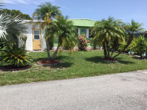 16 Granada, Port Saint Lucie, FL 34952