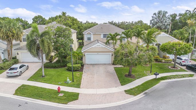168 Canterbury, Royal Palm Beach, FL 33414