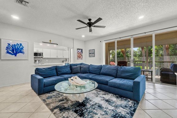 103 Half Moon, Hypoluxo, FL 33462