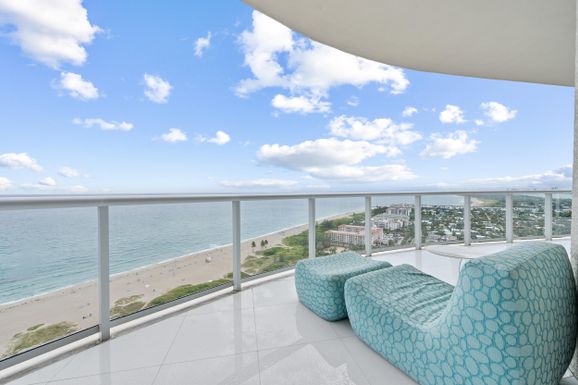 2700 Ocean, Singer Island, FL 33404