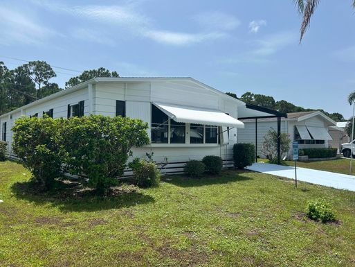 58 Calle De Lagos, Fort Pierce, FL 34951
