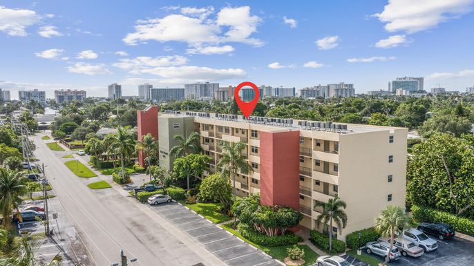 2400 10th, Pompano Beach, FL 33062