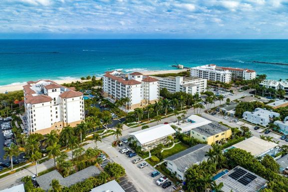 100 Bravado, Palm Beach Shores, FL 33404
