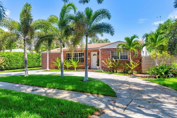 235 Forest Hill, West Palm Beach, FL 33405