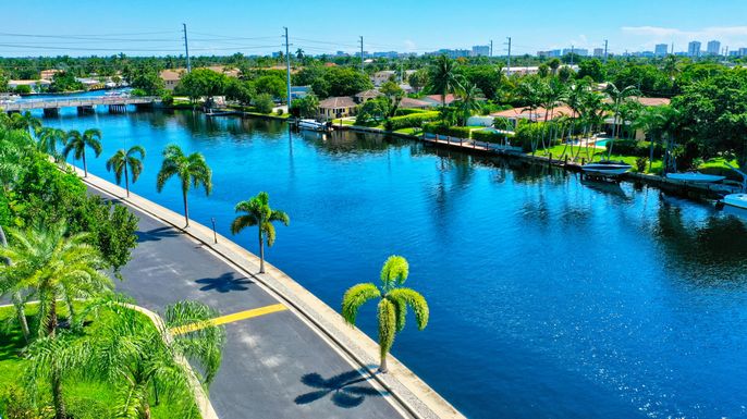 170 Cypress Club, Pompano Beach, FL 33060