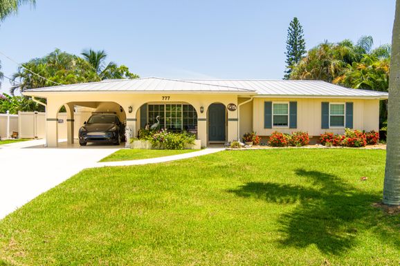 777 Arton, Port Saint Lucie, FL 34983