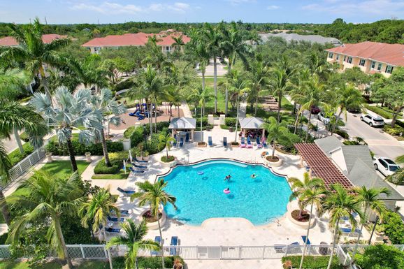 155 Galicia 202, Jupiter, FL 33458