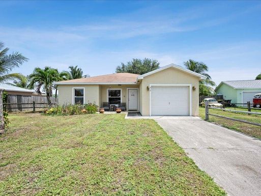 913 Forrest Park, Stuart, FL 34994