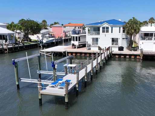 255 Nettles, Jensen Beach, FL 34957