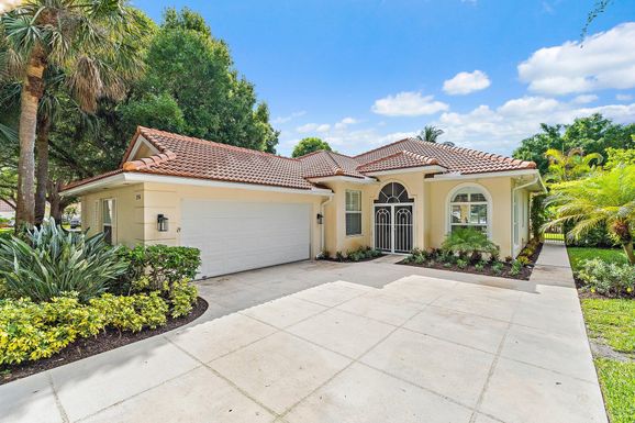 216 Tall Oaks, Palm Beach Gardens, FL 33410