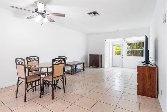 2837 Ashley, West Palm Beach, FL 33415