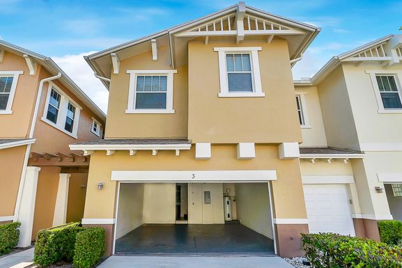 601 Pacific Grove, West Palm Beach, FL 33401