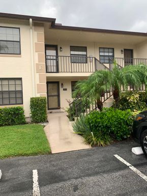 201 Pinecrest, Jupiter, FL 33458