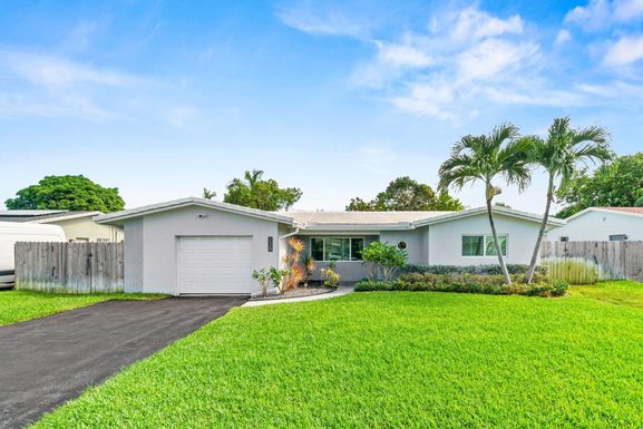 229 5th, Boca Raton, FL 33432