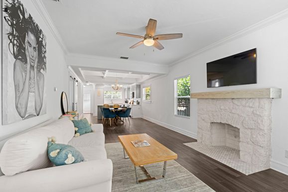 521 Ardmore, West Palm Beach, FL 33401