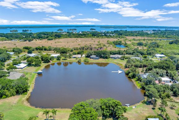 753 Fischer, Sebastian, FL 32958