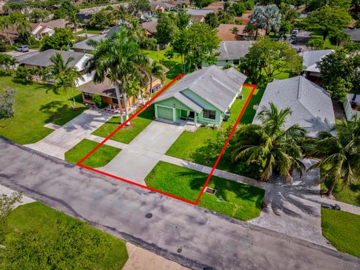 1442 Summit Run, West Palm Beach, FL 33415