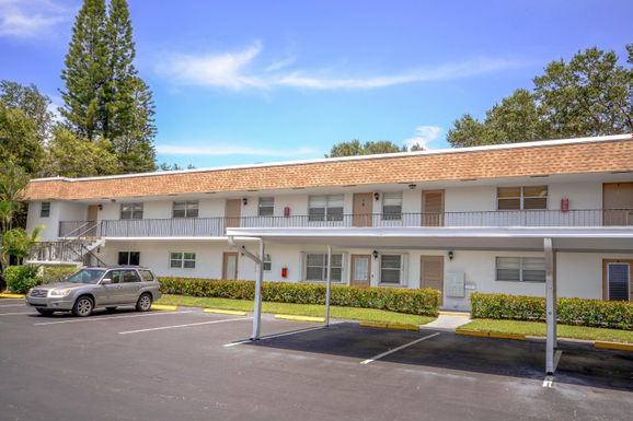 2950 Ocean, Stuart, FL 34996