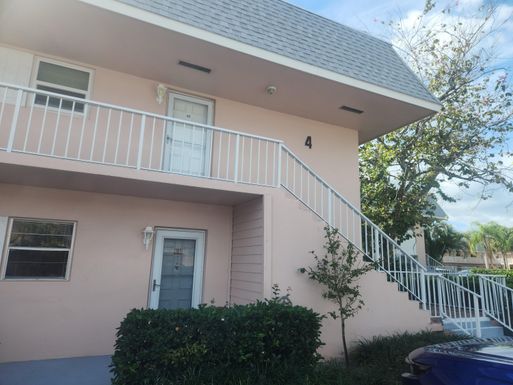 18081 Country Club, Jupiter, FL 33469