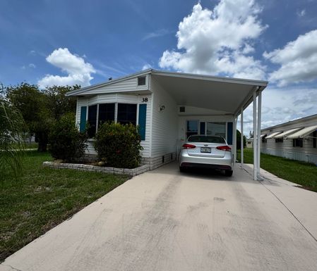 38 Villa Blanca, Fort Pierce, FL 34951