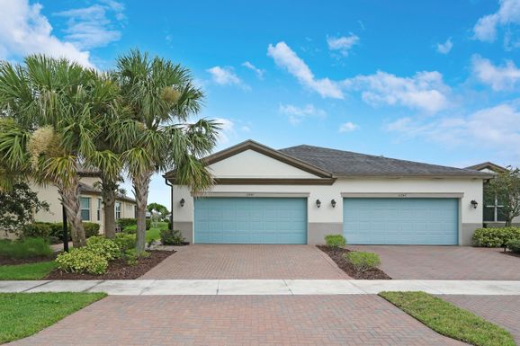 11237 Winding Lakes, Port Saint Lucie, FL 34987